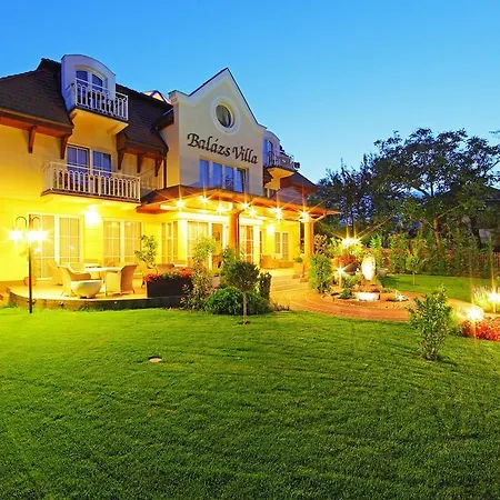 Balazs بيت ضيافة